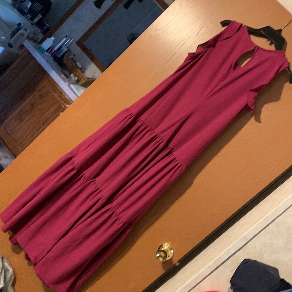 Dress - Picture 3 of 4